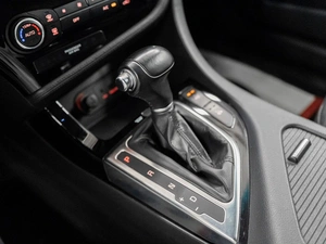 Седан Kia Optima 2014 года, 1450000 рублей, Красноярск
