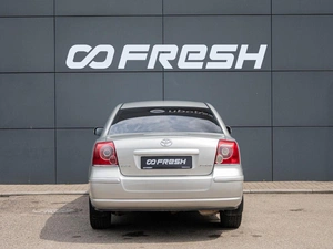 Седан Toyota Avensis 2008 года, 910000 рублей, Краснодар