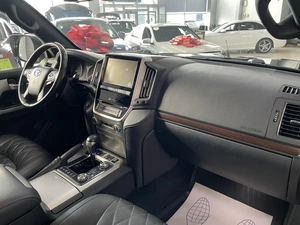 Внедорожник Toyota Land Cruiser 2018 года, 6397000 рублей, Солонцы