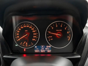 Хетчбэк BMW 1 серия 2013 года, 1175000 рублей, Красноярск