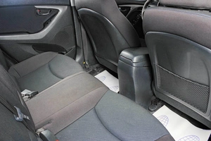 Седан Hyundai Elantra 2012 года, 839000 рублей, Тюмень