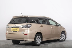 Минивэн Toyota Wish 2012 года, 1179000 рублей, Томск