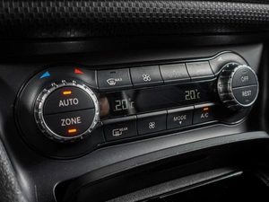 Хетчбэк Mercedes-benz A-класс 2013 года, 1249000 рублей, Воронеж