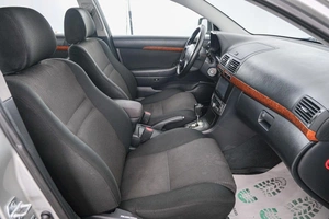 Седан Toyota Avensis 2008 года, 949000 рублей, Красноярск