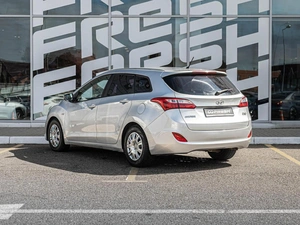 Универсал Hyundai i30 2012 года, 1125000 рублей, Краснодар