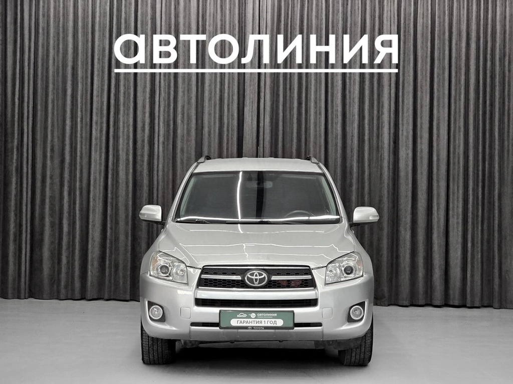 Внедорожник Toyota RAV4 2009 года, 1050000 рублей, Красноярск