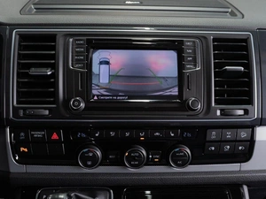 Минивэн Volkswagen Multivan 2018 года, 4770000 рублей, Тюмень