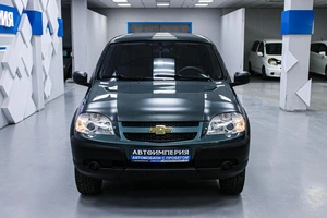 Внедорожник Chevrolet Niva 2017 года, 768000 рублей, Солонцы