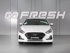 Седан Hyundai Sonata 2019 года, 2289000 рублей, Красный Пахарь