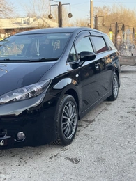 Минивэн Toyota Wish 2009 года, 610000 рублей, Красноярск
