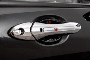 Минивэн Honda Freed 2012 года, 1219000 рублей, Барнаул