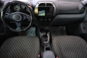 Внедорожник Toyota RAV4 2002 года, 789000 рублей, Омск
