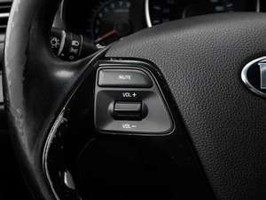 Хетчбэк Kia Rio 2016 года, 1169000 рублей, Краснодар