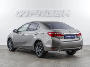 Седан Toyota Corolla 2013 года, 1150046 рублей, Москва