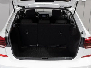 Лифтбек Volkswagen Polo 2020 года, 1579000 рублей, Тюмень