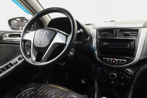 Седан Hyundai Solaris 2011 года, 549000 рублей, Новокузнецк