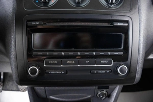 Фургон Volkswagen Caddy 2013 года, 739000 рублей, Пермь
