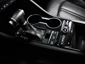 Седан Kia K5 2020 года, 2687000 рублей, Воронеж