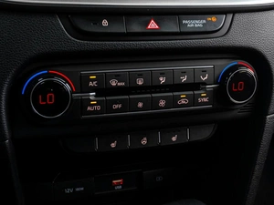Внедорожник Kia XCeed 2021 года, 2379000 рублей, Тюмень