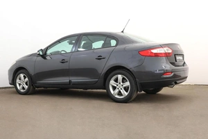 Седан Renault Fluence 2012 года, 780000 рублей, Орёл