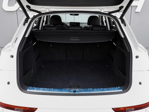 Внедорожник Audi Q5 2023 года, 5090000 рублей, Краснодар