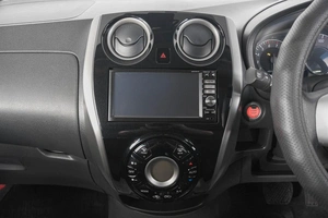 Хетчбэк Nissan Note 2014 года, 799000 рублей, Кемерово