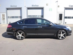Седан Nissan Teana 2010 года, 880000 рублей, Железногорск