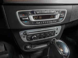 Седан Renault Fluence 2014 года, 879000 рублей, Воронеж
