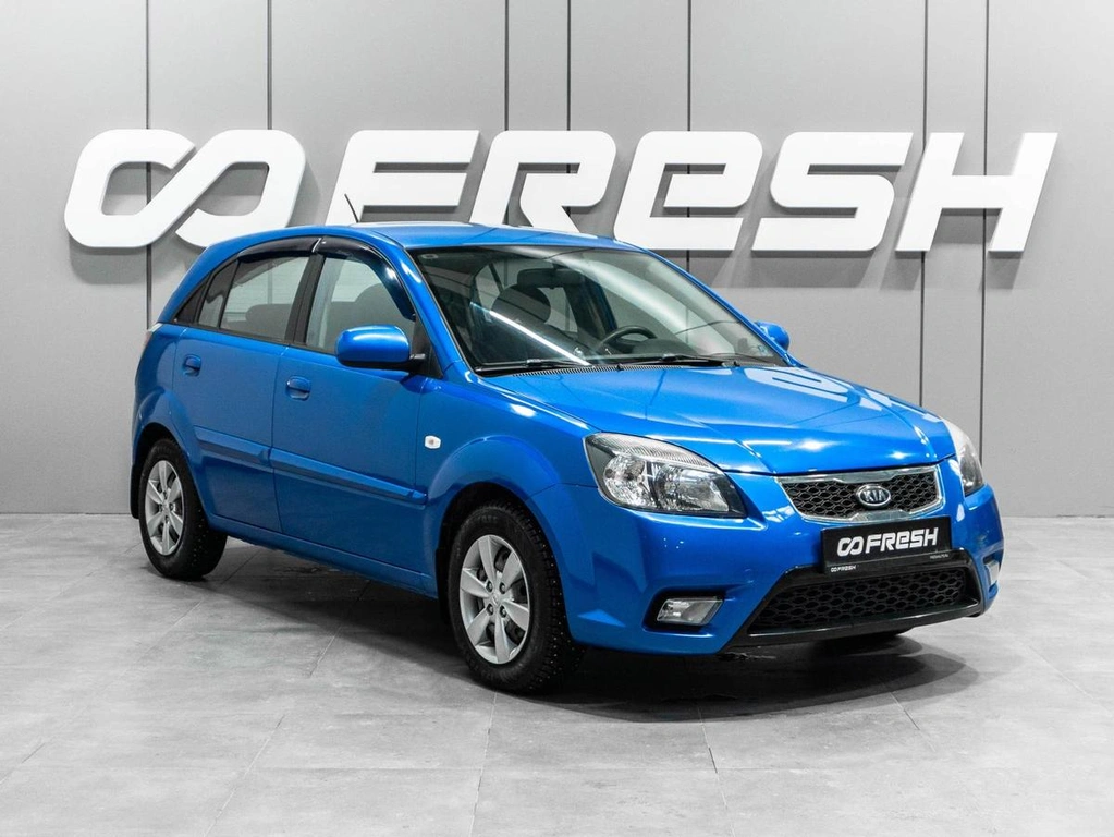 Хетчбэк Kia Rio 2011 года, 699000 рублей, Тюмень