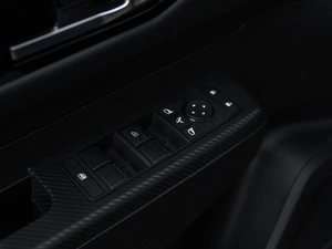 Пикап Mitsubishi L200 2025 года, 5549999 рублей, Москва