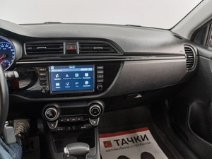Седан Kia Rio 2020 года, 1640000 рублей, Красноярск