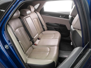Седан Kia K5 2020 года, 2449000 рублей, Тюмень