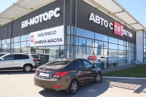 Седан Hyundai Solaris 2016 года, 1300000 рублей, Мирное