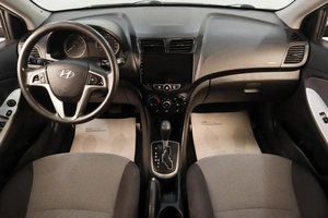 Хетчбэк Hyundai Solaris 2014 года, 1009000 рублей, Челябинск