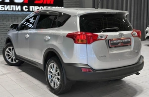 Внедорожник Toyota RAV4 2013 года, 1907000 рублей, Красноярск