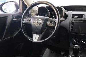 Хетчбэк Mazda 3 2012 года, 799000 рублей, Омск