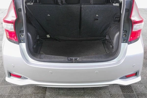 Хетчбэк Nissan Note 2017 года, 949000 рублей, Кемерово