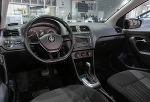Седан Volkswagen Polo 2017 года, 1019000 рублей, Петрозаводск