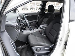 Хетчбэк Mercedes-benz B-класс 2013 года, 1260000 рублей, Краснодар