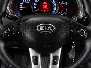 Внедорожник Kia Sportage 2010 года, 1239000 рублей, Тюмень