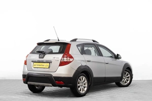 Хетчбэк Dongfeng H30 Cross 2015 года, 539000 рублей, Барнаул