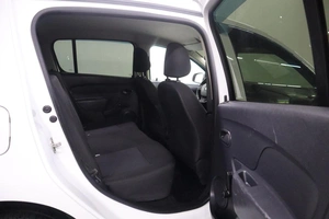 Хэтчбек Renault Sandero 2017 года, 760000 рублей, Брянск