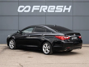 Седан Hyundai Sonata 2012 года, 1125000 рублей, Краснодар