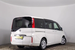 Минивэн Honda Stepwgn 2015 года, 2049000 рублей, Пермь