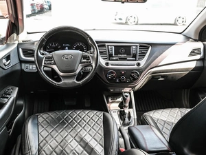 Седан Hyundai Solaris 2018 года, 1378000 рублей, Кирилловка