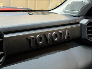 Внедорожник Toyota Sequoia 2023 года, 14497000 рублей, Красноярск