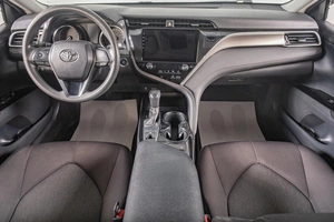 Седан Toyota Camry 2020 года, 2499000 рублей, Томск