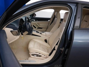 Лифтбек Porsche Panamera 4S 2009 года, 2049055 рублей, Москва