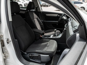 Седан Volkswagen Passat 2011 года, 825000 рублей, Краснодар