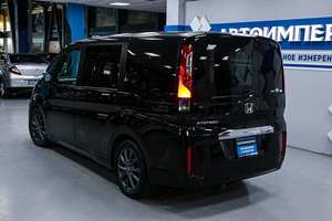 Минивэн Honda Stepwgn 2018 года, 1898000 рублей, Солонцы